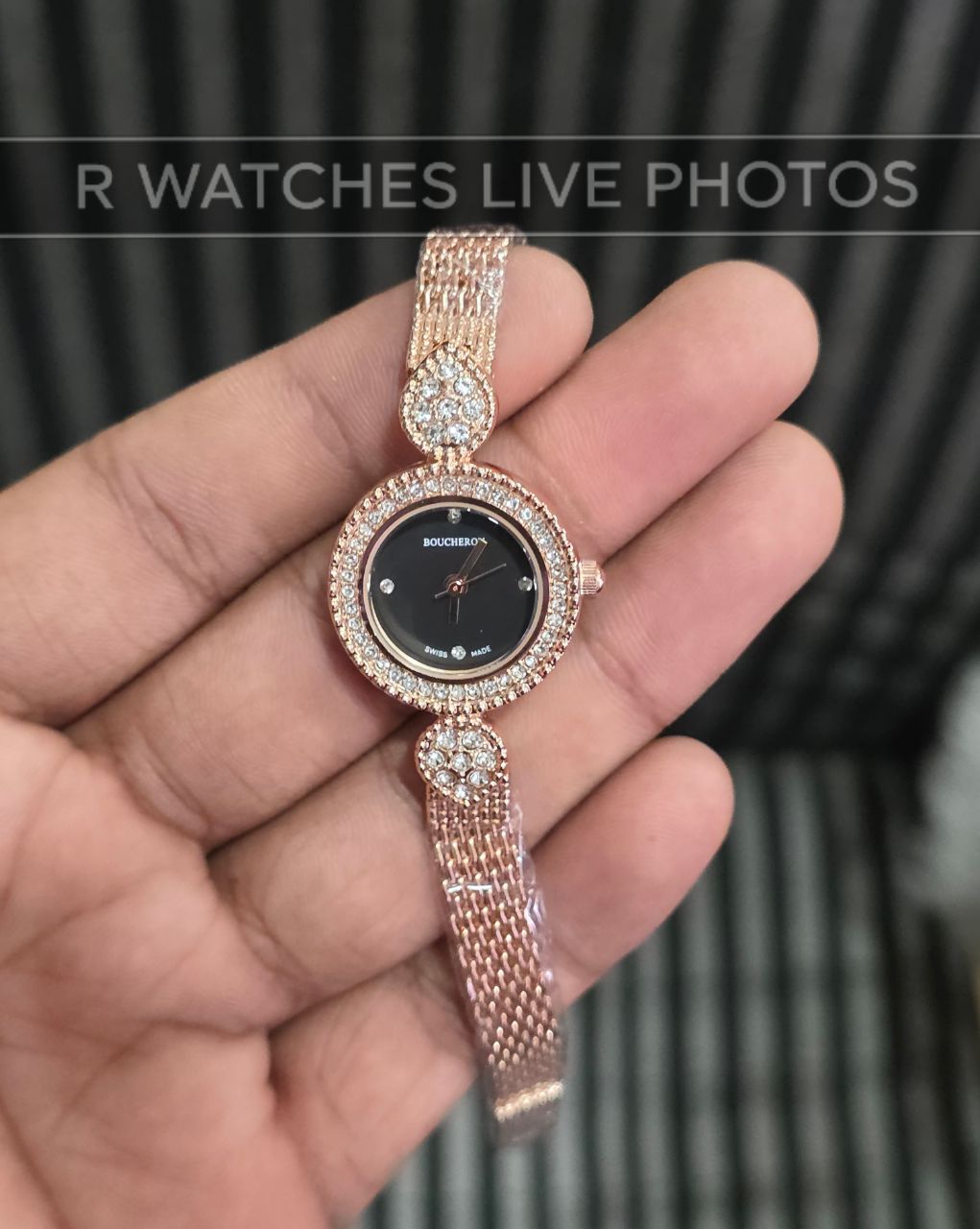 (OS)⭐ Boucheron Girls Rose Gold Black Dial