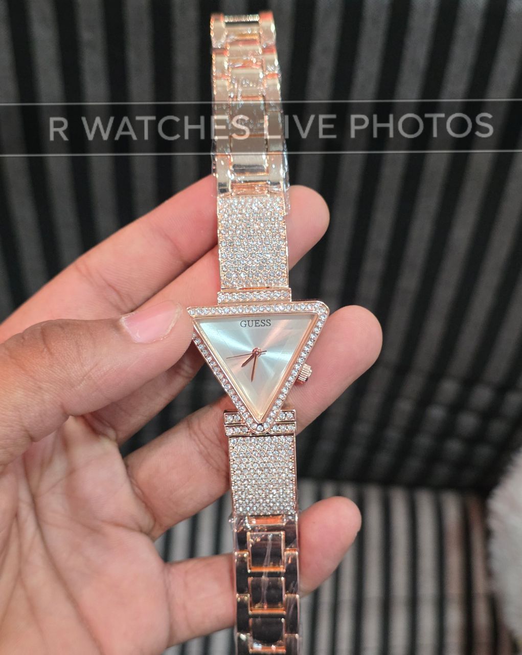(OS)⭐ Guess Girls Diomond Edition Rose Gold White