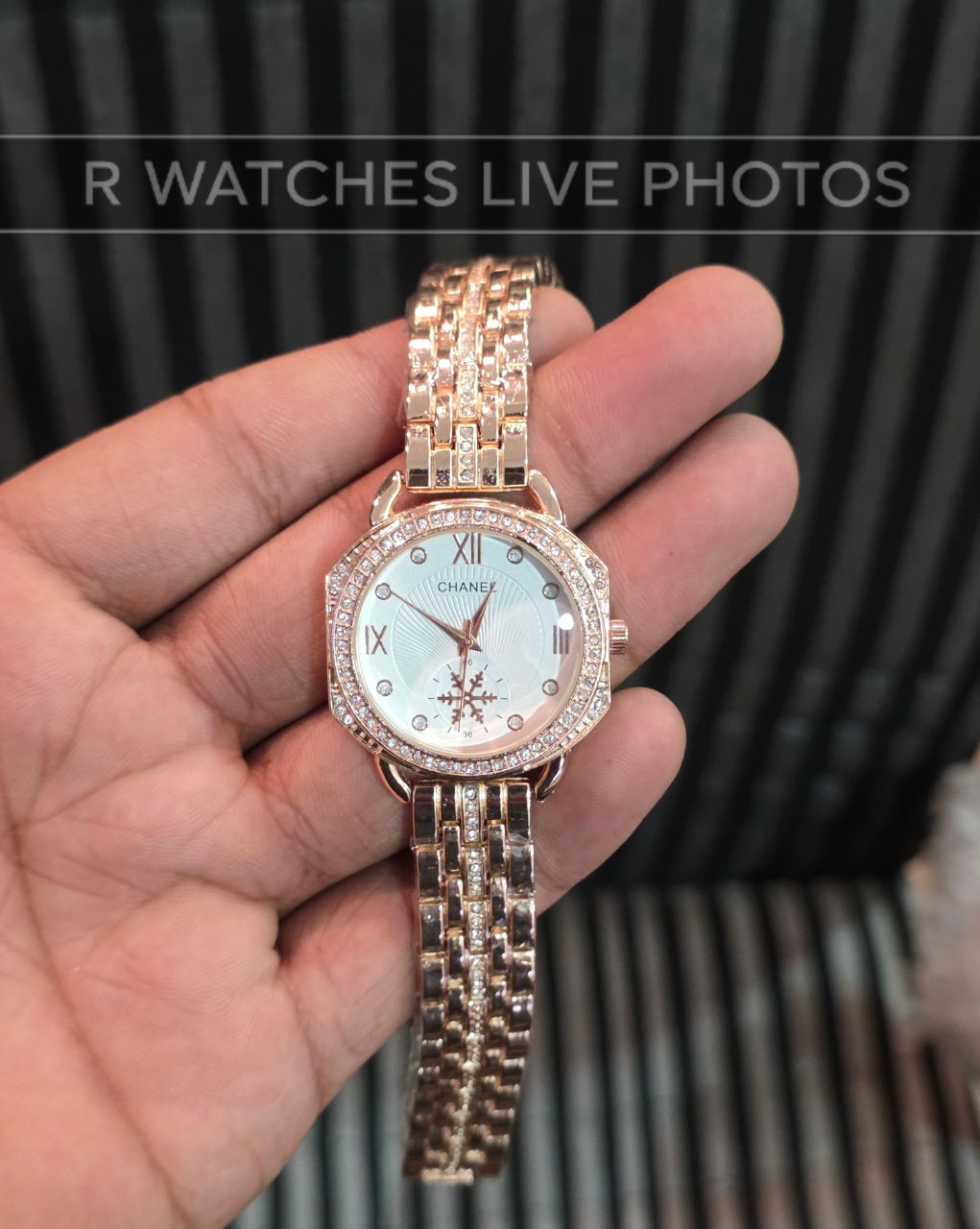 (OS)⭐ Chanel girls rose gold white diamond