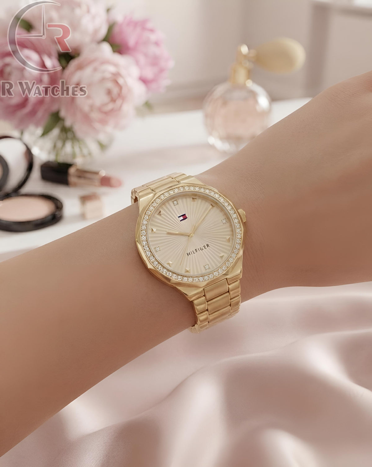 (OS) Tommy Hilfiger Girls Diamond Full Gold