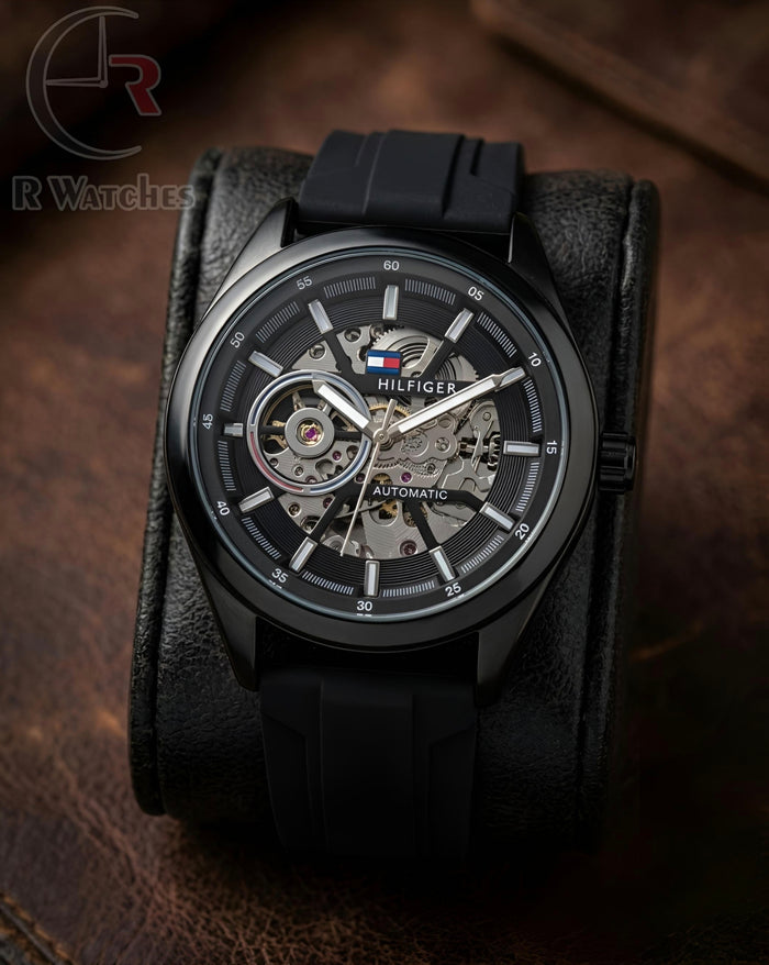 (OS) Tommy Hilfiger automatic silicon black