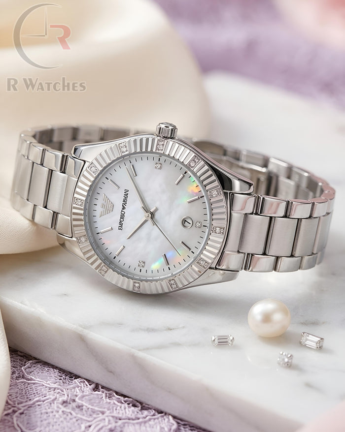 (OS) Armani girls silver white