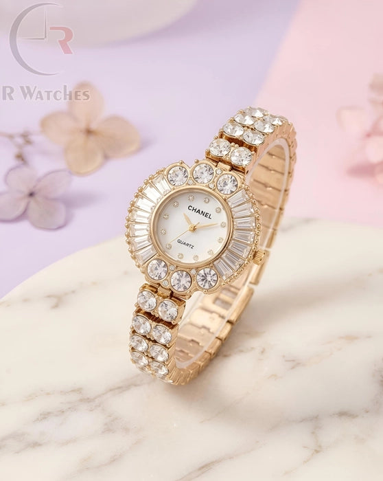 (SS) Chanel Girls Gold White