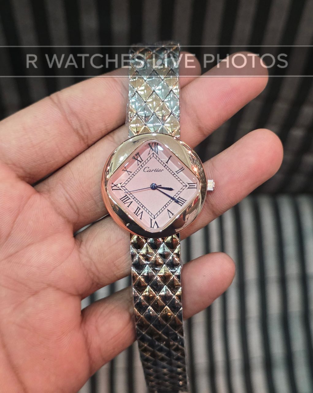 (OS)⭐ Cartier Girls Dual Tone Pink Dial