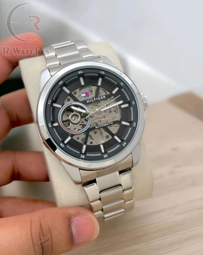 (OS5) Tommy Hilfiger automatic silver black
