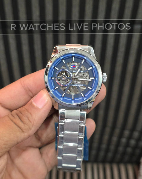 (OS)⭐ Tommy Hilfiger automatic silver blue dial