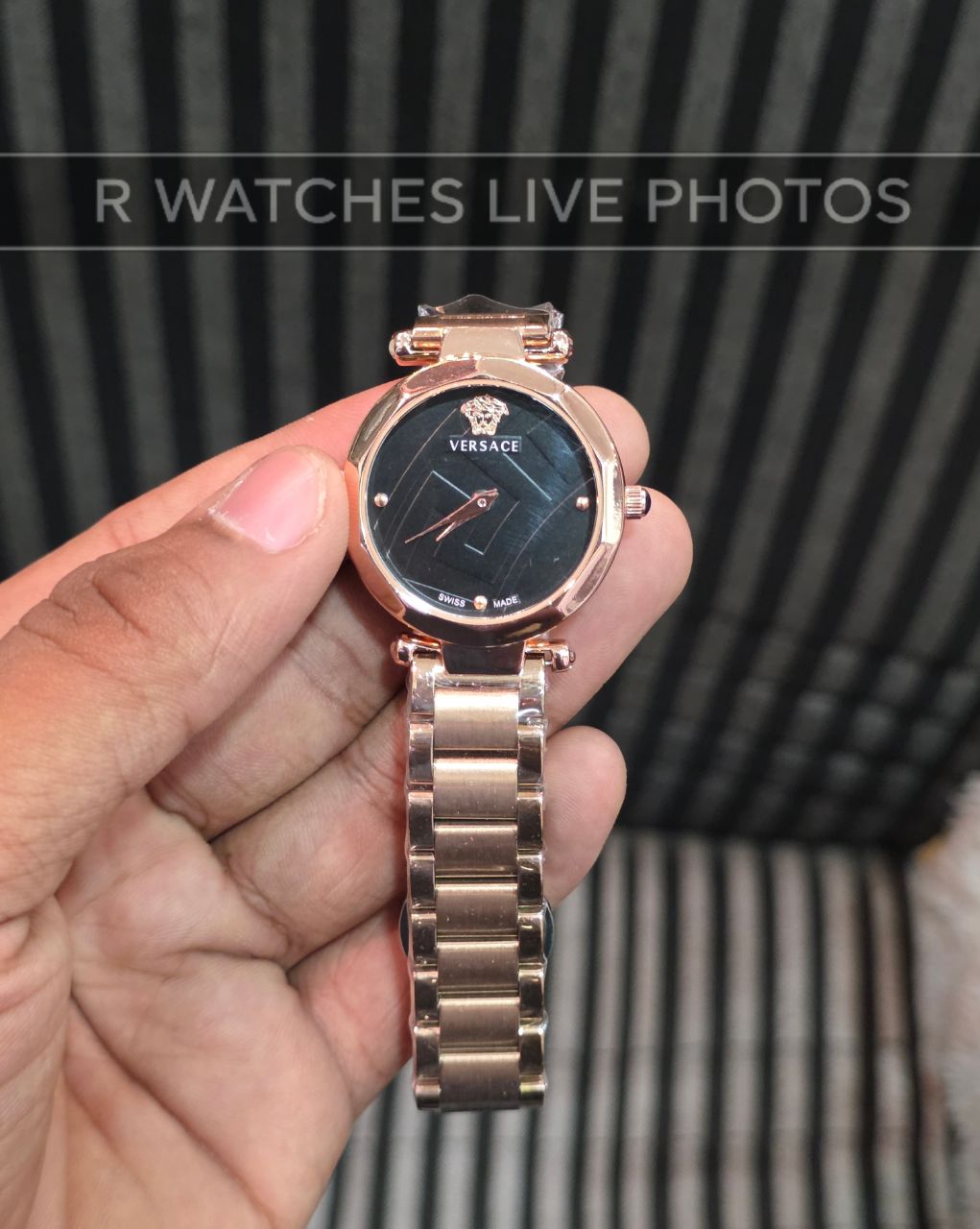 (OS)⭐ Versace girls rose gold black dial