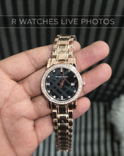 (OS)⭐ Burberry girls rose gold black dimond