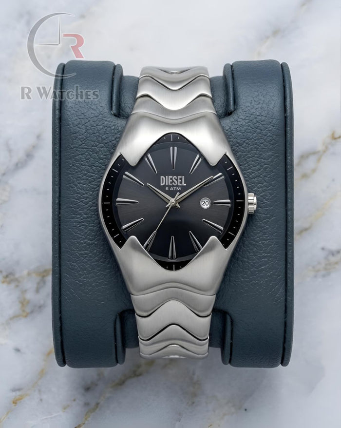 (SS) Diesel Big Silver Black