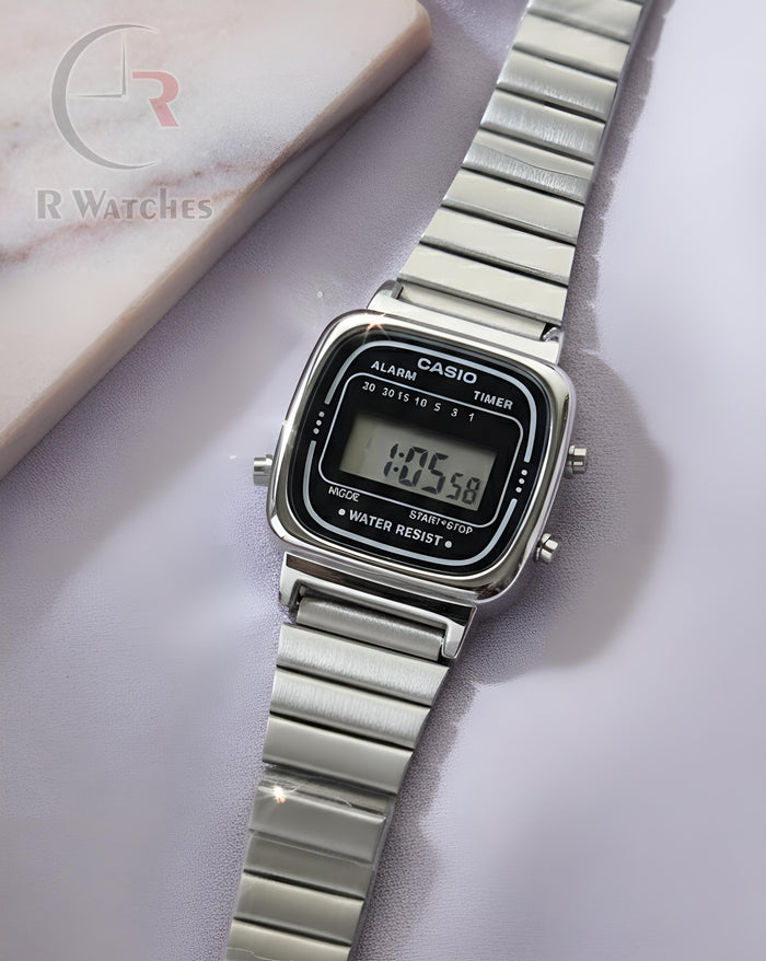(OS)⭐ Casio Girls illuminator Silver Black