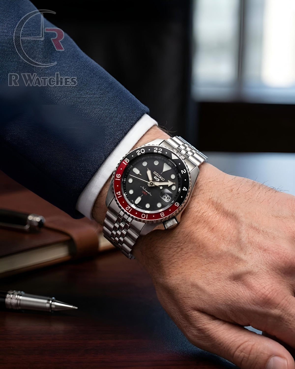 (OS2)📷⬆️ Seiko Silver Red Black (SKP7)