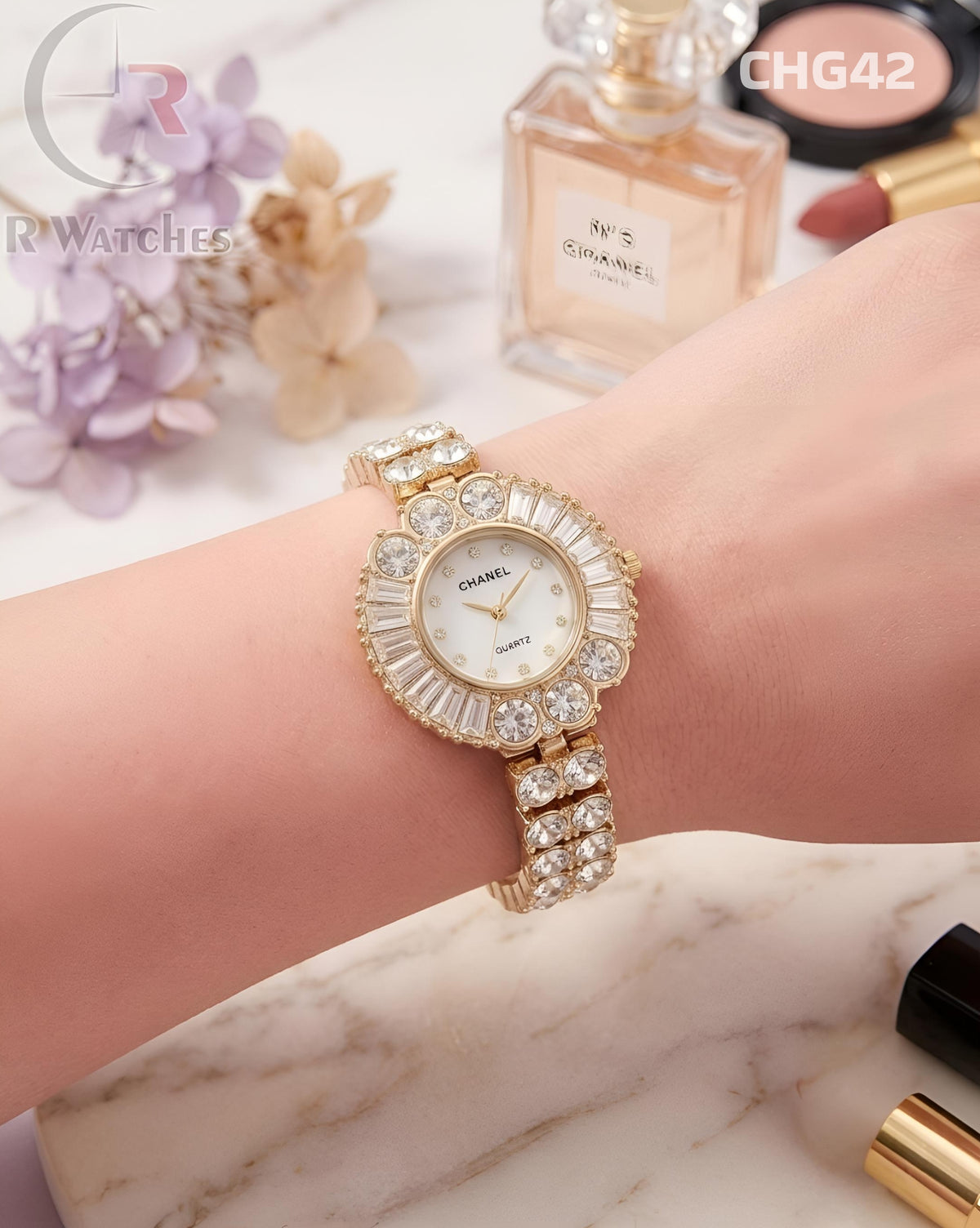 (SS)🖤 Chanel Girls Gold White (CHG42)
