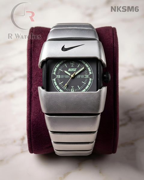(OS)🖤⬆️🔁⭐ Nike new silver black (NKSM6)