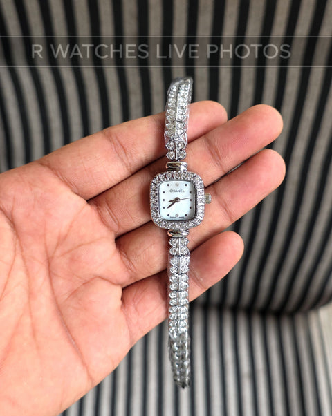 (OS)🖤⭐ Chanel Girls Diamond Full Silver (CHG6)