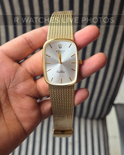 (OS)📷⭐ Rolex Square Gold White (RXP22)